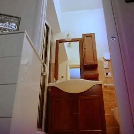Casa de hóspedes Affittacamere Stazione Bologna *